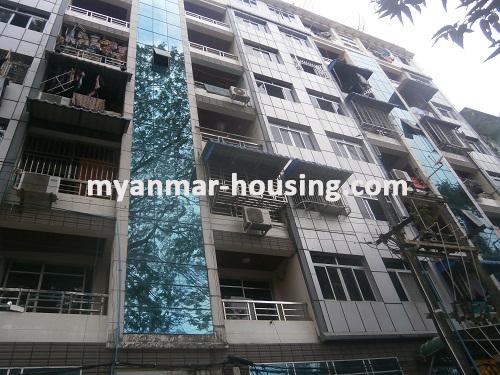 မြန်မာအိမ်ခြံမြေ - ငှားရန် property - No.2883 - N/AView of the building