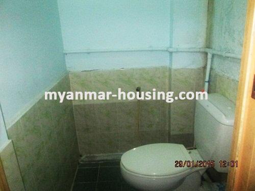 ミャンマー不動産 - 賃貸物件 - No.2895 - Nice room  with Fair Price in Sanchaung Township- Suitable for you! - Toilet