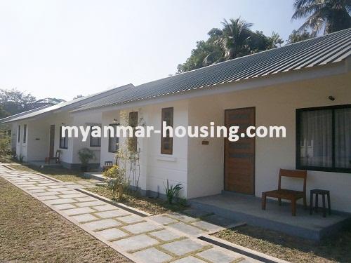 ミャンマー不動産 - 賃貸物件 - No.2896 - Fully Furnished Room in Bangalo Style Building with Spacious Compound! - Front View of the building