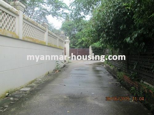 Myanmar real estate - for rent property - No.2963 - The lannded house for rent with modern design in Mayangone! - View of the street.