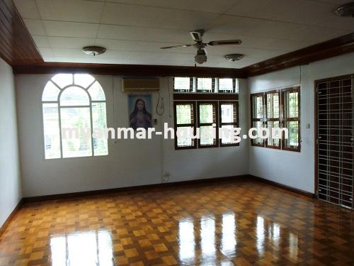 缅甸房地产 - 出租物件 - No.2990 - Good decorated and full furnished landed house in VIP area (Bahan) - 