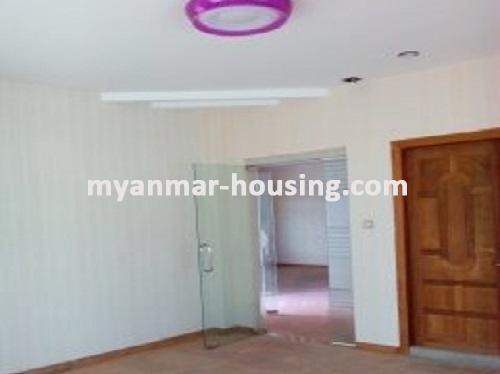 မြန်မာအိမ်ခြံမြေ - ငှားရန် property - No.3035 - သန်လျင်နေရာကောင်းတွင် လှပသောလုံးချင်း ငှားရန်ရှိသည်။View of the bed room.
