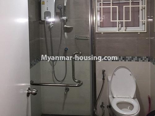မြန်မာအိမ်ခြံမြေ - ငှားရန် property - No.3067 - View ကောင်းသည့်အခန်းတစ်ခန်းStar City တွင်ငှားရန်ရှိသည်။View of the wash room