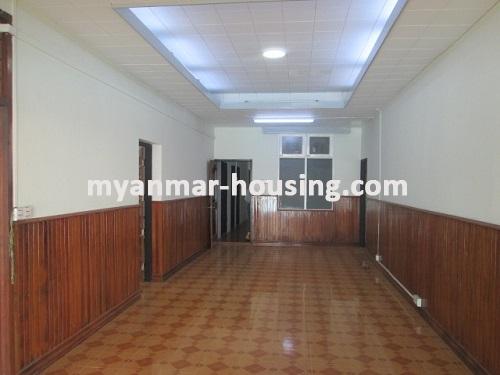 မြန်မာအိမ်ခြံမြေ - ငှားရန် property - No.3088 - နေထိုင်ကောင်းမွန်သောလုံးချင်းတစ်လုံးငှားရန်ရှိသည်။