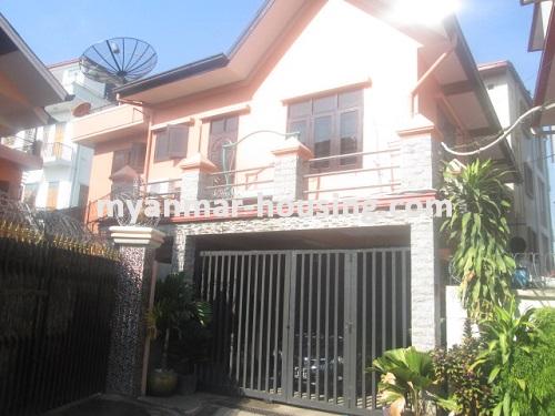 မြန်မာအိမ်ခြံမြေ - ငှားရန် property - No.3092 - ချက်ထရီယန်ဟော်တယ်အနီးတွင်လုံးချင်းတစ်လုံးငှားရန်ရှိသည်။