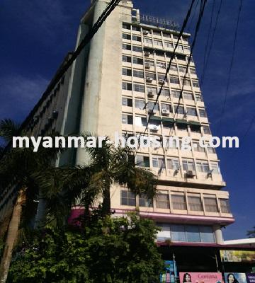 ミャンマー不動産 - 賃貸物件 - No.3100 - High floor level condominium for rent in Kamaryut township. - 