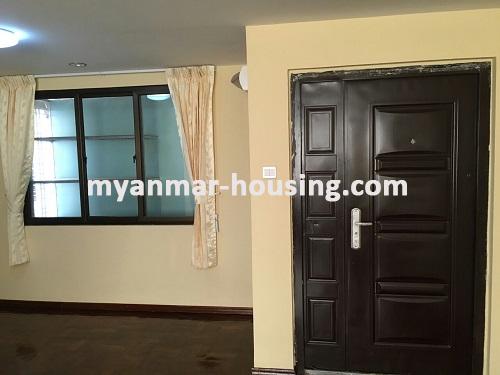 ミャンマー不動産 - 賃貸物件 - No.3172 - . A room with standard decorated in Golden link Condo on Rent! - View of the  room.