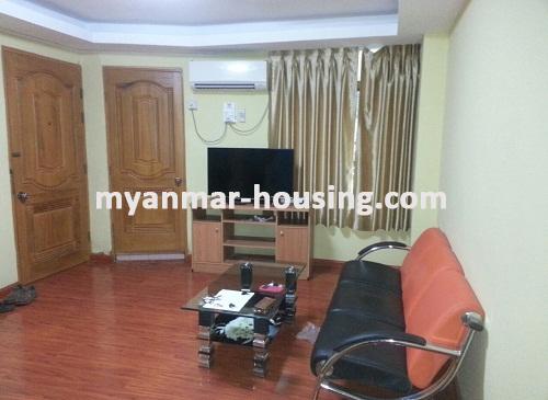 မြန်မာအိမ်ခြံမြေ - ငှားရန် property - No.3235 - ဒဂုံမြို့နယ်တွင် တိုက်ခန်းကောင်းတစ်ခန်း ဌားရန် ရှိသည်။View of the living room