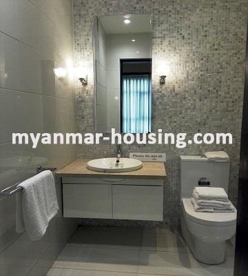 缅甸房地产 - 出租物件 - No.3268 -  Luxurious Standard Condo room for rent in the G.E.M.S Garden Condominiums. - View of the Toilet and Bathroom
