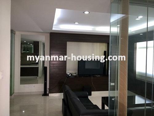 မြန်မာအိမ်ခြံမြေ - ငှားရန် property - No.3276 - Classic Street Condo တွင် အခန်းကောင်းတစ်ခန်း ဌားရန်ရှိသည်။View of the Living room
