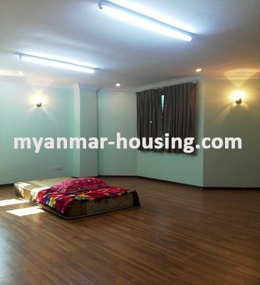 မြန်မာအိမ်ခြံမြေ - ငှားရန် property - No.3295 - ဒဂုံမြို့နယ်တွင် ကွန်ဒိုအခန်းကောင်းတစ်ခန်း ဌားရန်ရှိသည်။View of the Bed room