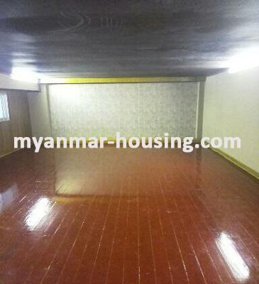 缅甸房地产 - 出租物件 - No.3298 - A Landed House for rent in Botahtaung Township. - View of the Living room