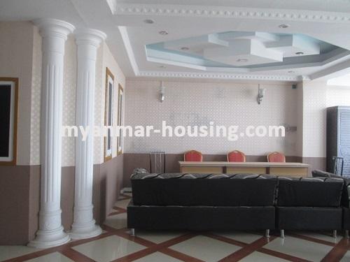 ミャンマー不動産 - 賃貸物件 - No.3324 - Good Condominium for rent in PabedanTownship. - View of the Living room
