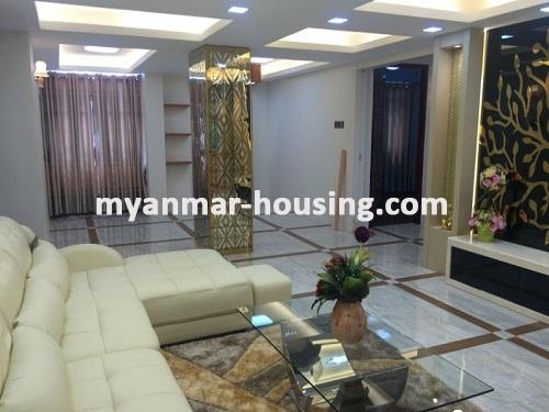 缅甸房地产 - 出租物件 - No.3342 - A good Condominium for rent in Mahar Nawarat Condo. - View of the Living room