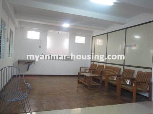 缅甸房地产 - 出租物件 - No.3346 - An Apartment with reasonable price for rent in Moesandar Street. - View of the Living room