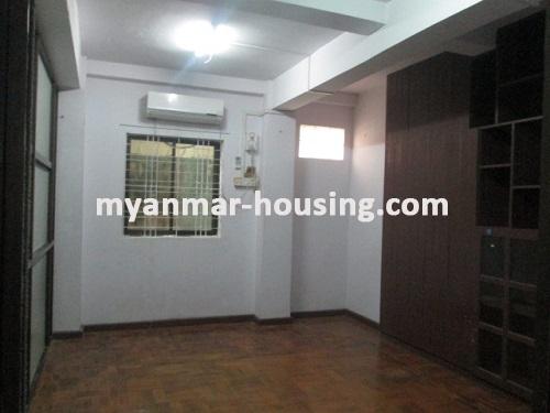 缅甸房地产 - 出租物件 - No.3346 - An Apartment with reasonable price for rent in Moesandar Street. - View of the Bed room
