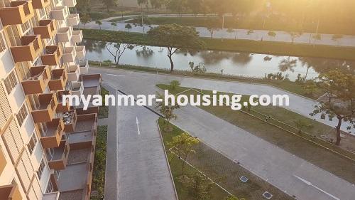 缅甸房地产 - 出租物件 - No.3355 -  Excellent condo room for rent in Star City.  - View of the compound