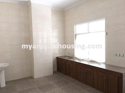 缅甸房地产 - 出租物件 - No.3384 -   A good room for rent in White Cloud Condo at Botahtaung Township. - View of the Kitchen room
