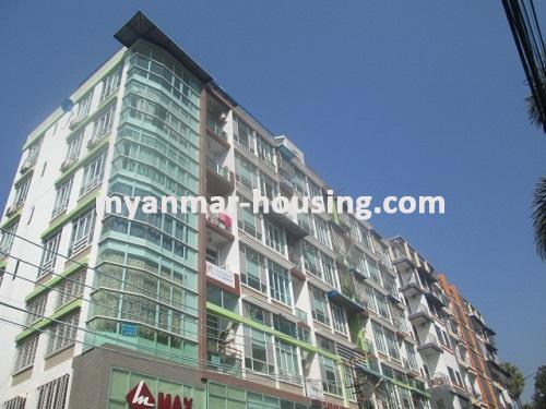 မြန်မာအိမ်ခြံမြေ - ငှားရန် property - No.3385 - ဒဂုံမြို့နယ်တွင် အခန်းကောင်းတစ်ခန်းဌားရန် ရှိပါသည်။View of the Building