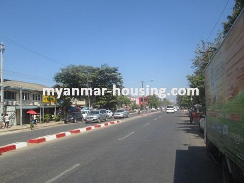 缅甸房地产 - 出租物件 - No.3394 -  New condominium for rent in Hlaing Township. - View of the road