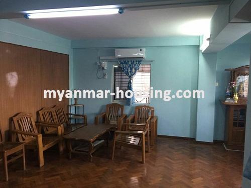 ミャンマー不動産 - 賃貸物件 - No.3423 - An Apartment for rent in Kamaryut Township. - View of the living room