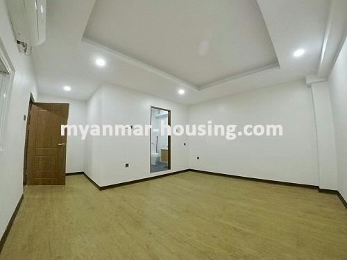 ミャンマー不動産 - 賃貸物件 - No.3440 - Condominium for rent in Sanchaung Township. - View of the living room