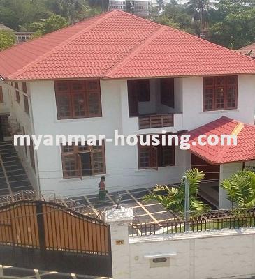 မြန်မာအိမ်ခြံမြေ - ငှားရန် property - No.3451 - မရမ်းကုန်းမြို့နယ်တွင် လုံးချင်းတစ်လုံးငှားရန်ရှိသည်။ View of the Building