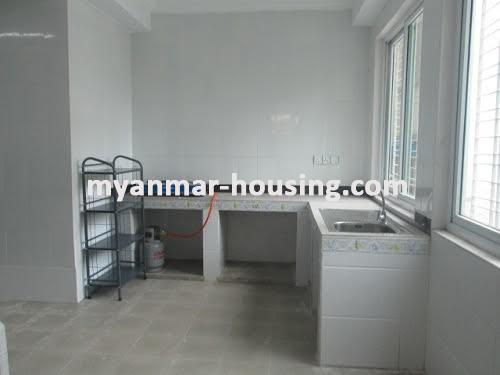 ミャンマー不動産 - 賃貸物件 - No.3459 - Lower Floor  for Rent in Kamaryut! - Kitchen area