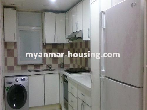 မြန်မာအိမ်ခြံမြေ - ငှားရန် property - No.3460 -  Star City တွင် အခန်းကောင်းတစ်ခန်းငှားရန်ရှိသည်။ View of Kitchen room