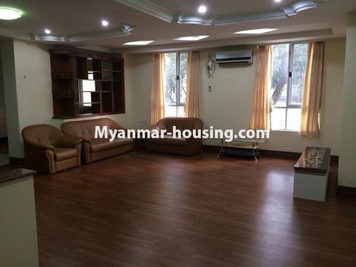 ミャンマー不動産 - 賃貸物件 - No.3482 - Excellent room for rent in Shwe Padauk Condo. - living room