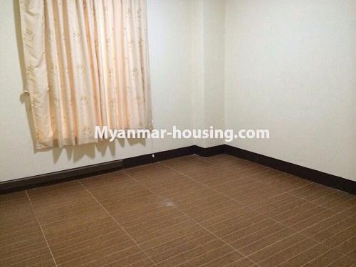 ミャンマー不動産 - 賃貸物件 - No.3482 - Excellent room for rent in Shwe Padauk Condo. - single bed room