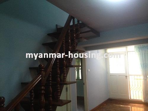 缅甸房地产 - 出租物件 - No.3486 - A good apartment for rent in Bahan Township. - View of the step