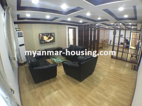 မြန်မာအိမ်ခြံမြေ - ငှားရန် property - No.3509 - ဗဟန်းတွင် ကွန်ဒိုတိုက်ခန်းငှါးရန်ရှိသည်။living room view