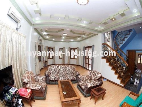 缅甸房地产 - 出租物件 - No.3511 - A grand house with large compound in Bahan! - living room view