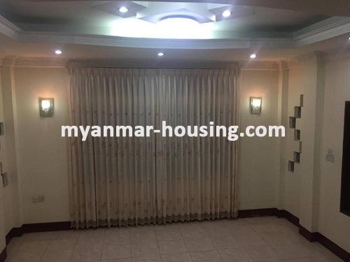 မြန်မာအိမ်ခြံမြေ - ငှားရန် property - No.3534 - သင်္ကန်းကျွန်းမြို့နယ်တွင် နေချင်စဖွယ် သုံးထပ်တိုက် လုံးချင်းတစ်လုံးဌားရန် ရှိပါသည်။View of the living room