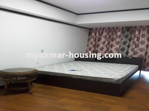 缅甸房地产 - 出租物件 - No.3540 - One of the Standard Condo Rooms in Ahlone! - master bedroom view