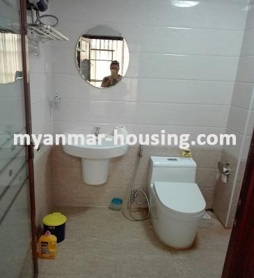 缅甸房地产 - 出租物件 - No.3546 - Good room for rent in Kyauk Kone Condo Yankin Township. - View of the Toilet and Bathroom