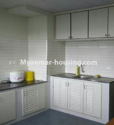 缅甸房地产 - 出租物件 - No.3547 - A Good room for rent in Yankin Centre, Yankin Township - View of Kitchen room