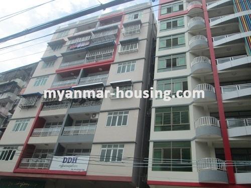 ミャンマー不動産 - 賃貸物件 - No.3569 - Excellent Condo room for rent in Hlaing Township - View of the building