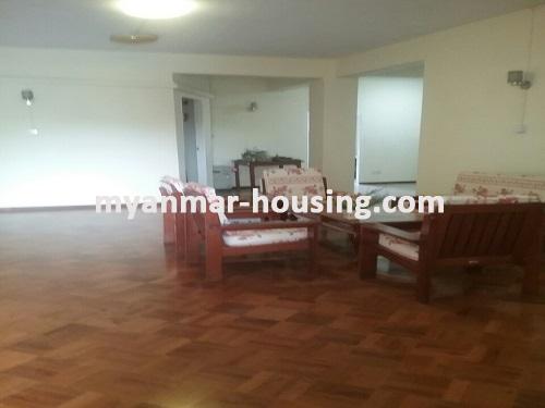 缅甸房地产 - 出租物件 - No.3581 - Condo room for rent in Sanchaung! - living room