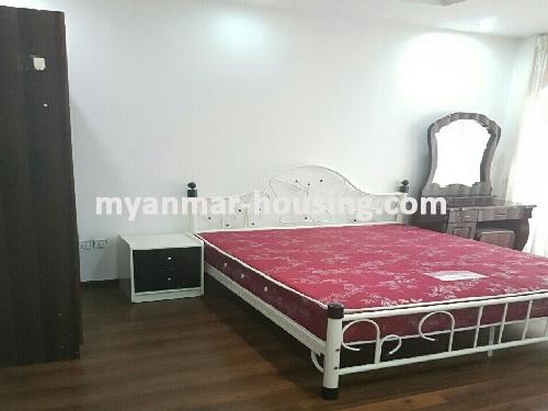 မြန်မာအိမ်ခြံမြေ - ငှားရန် property - No.3593 - Royal Thazin ကွန်ဒိုတွင် အခန်းကောင်းတစ်ခန်းဌားရန်ရှိပါသည်။View of the Bed room