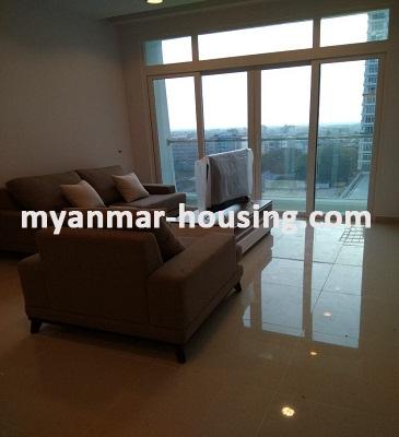 မြန်မာအိမ်ခြံမြေ - ငှားရန် property - No.3606 - GEMS ကွန်ဒိုတွင် ခေတ်မီပြင်ဆင်ထားသော ကွန်ဒိုအခန်းကောင်း ဌားရန် ရှိပါသည်။ - View of the Living room