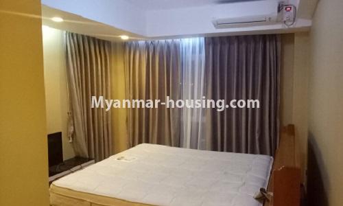 မြန်မာအိမ်ခြံမြေ - ငှားရန် property - No.3671 - Star City တွင် ကွန်ဒိုအခန်းကောင်း ဌားရန် ရှိပါသည်။View of the master bed room.