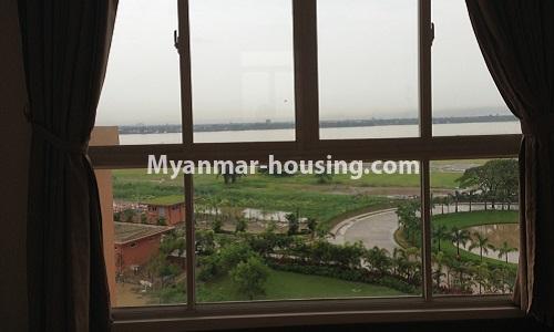 မြန်မာအိမ်ခြံမြေ - ငှားရန် property - No.3671 - Star City တွင် ကွန်ဒိုအခန်းကောင်း ဌားရန် ရှိပါသည်။ - View of the bed room.