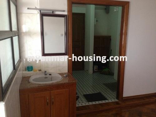 Myanmar real estate - for rent property - No.3688 - Condo room with river view in Downtown! - bathroom 