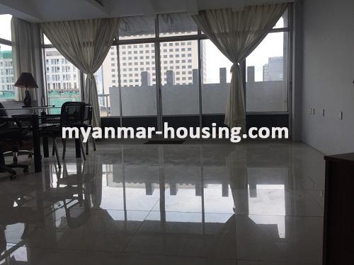 မြန်မာအိမ်ခြံမြေ - ငှားရန် property - No.3704 - မြို့ထဲတွင် Pent House ခန်းတစ်ခန်း ဌားးရန် ရှိပါသည်။ 
