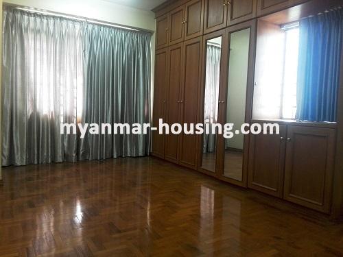 缅甸房地产 - 出租物件 - No.3737 - A good room for rent in ShweHinthar Condo. - View of the living room