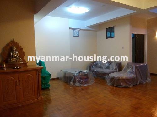 缅甸房地产 - 出租物件 - No.3766 - Wide space condo room for rent in Balazon Condo. - View of the living room