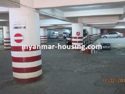 缅甸房地产 - 出租物件 - No.3766 - Wide space condo room for rent in Balazon Condo. - View of car parking