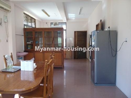 မြန်မာအိမ်ခြံမြေ - ငှားရန် property - No.3803 - မရမ်းကုန်းမြို့နယ်တွင် လုံးချင်းတစ်လုံးဌားရန် ရှိပါသည်။View of Dining room